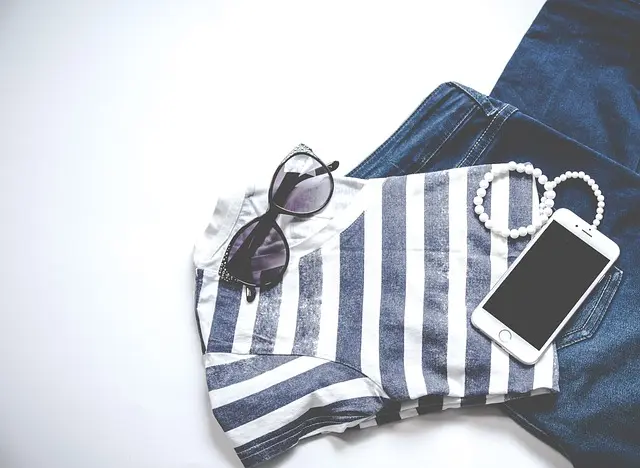 Comment Accessoiriser un Look Glamour pour un Événement Spécial